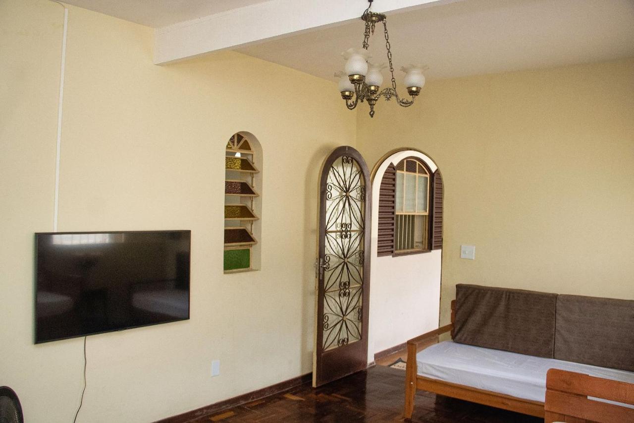 Casa Espacosa E Confortavel Na Regiao Da Pampulha بيلو هورزونتي المظهر الخارجي الصورة