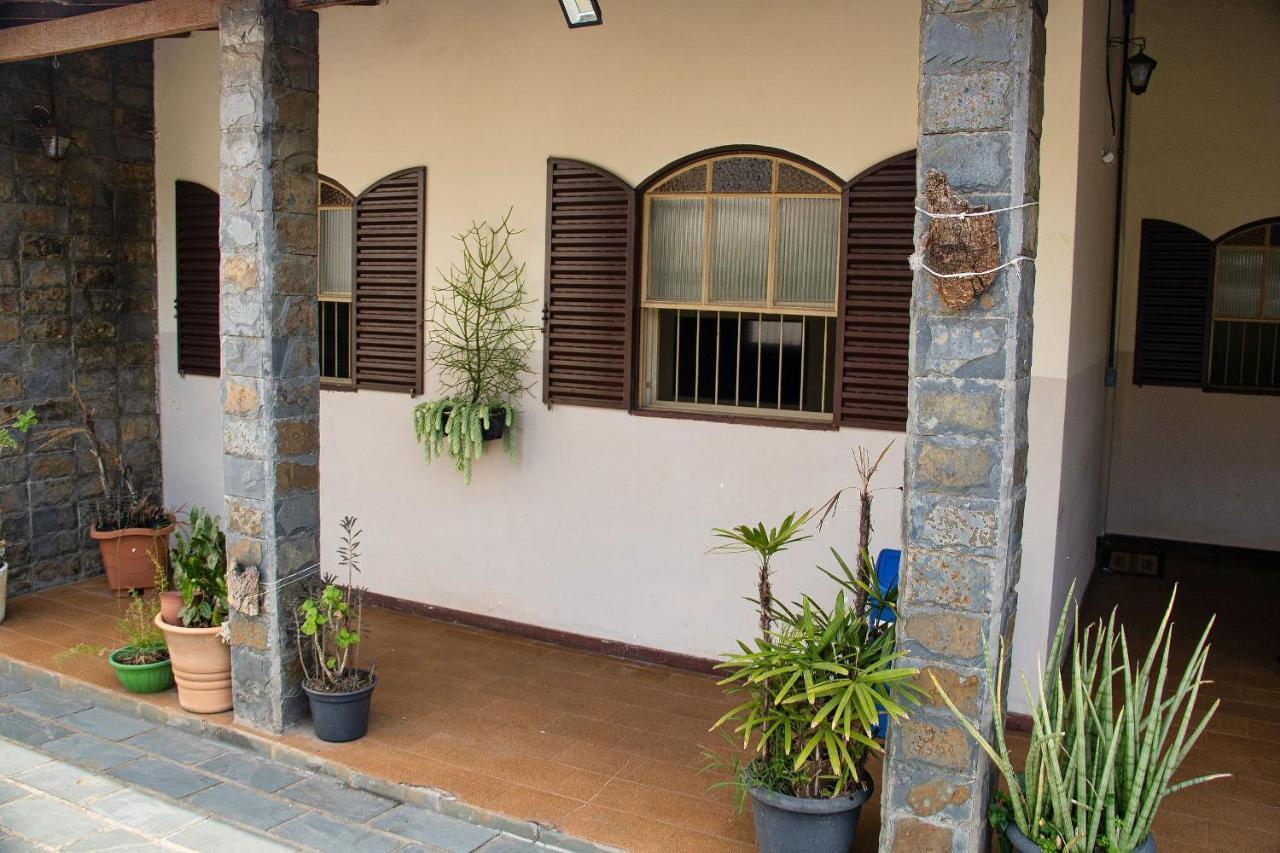 Casa Espacosa E Confortavel Na Regiao Da Pampulha بيلو هورزونتي المظهر الخارجي الصورة